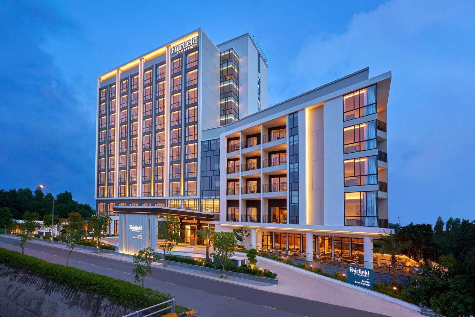 Готель Fairfield By Marriott South Binh Duong Thuan An Екстер'єр фото